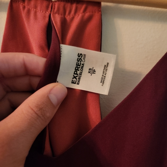 Express Racer Back - Picture 3 of 3